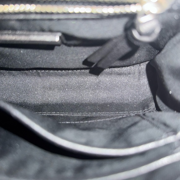 Authentic Tory Burch Fleming Chic Black and Red Tweed Chain Bag - Picture 9 of 15